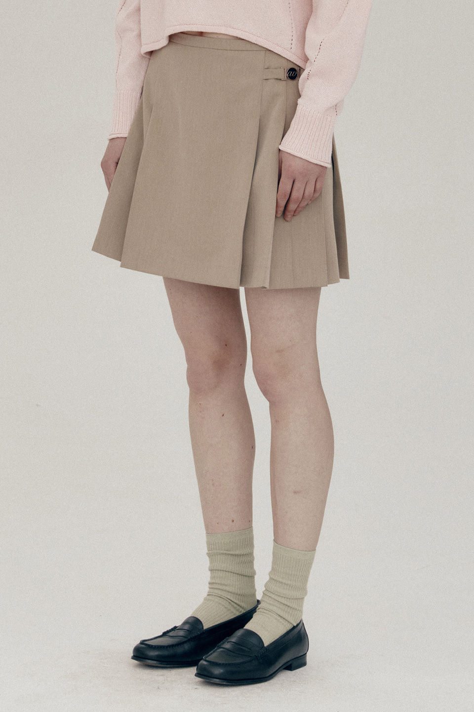 [임직원] Pleated Mini Skirt_BEIGE