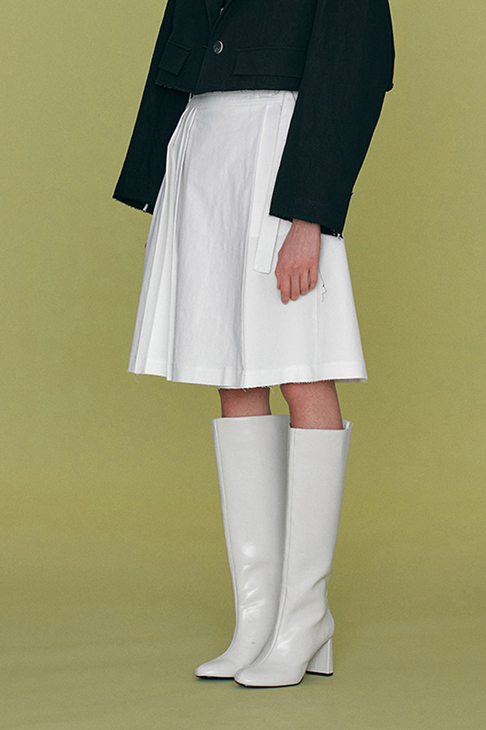 [임직원] Joy Pleated Skirt_WHITE